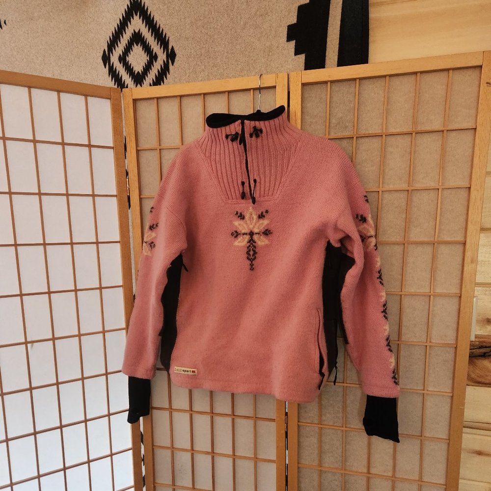 Dale of Norway wind stopper sweater
